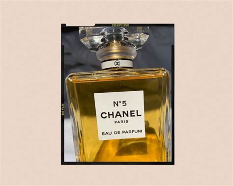 why doesnt chanel 5 smell like it used to|chanel no 5 sample size.